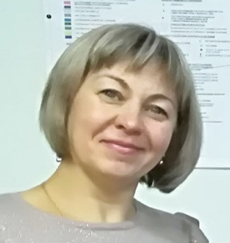 Домнина Елена Николаевна.